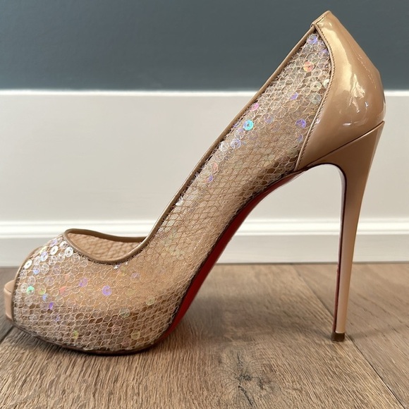 Christian Louboutin nude sequence peep toe size 37, 140 heel includes dust bag - Picture 5 of 10